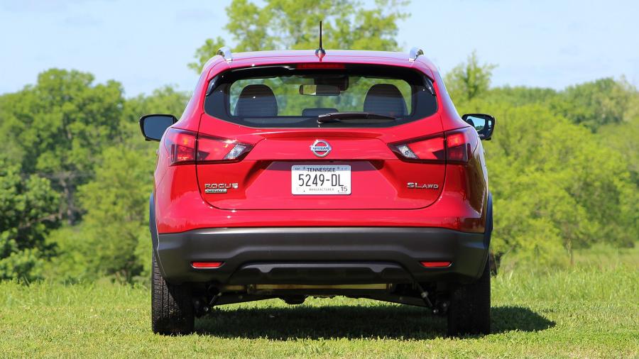  Nissan Rogue Sport 2017 года  (фото 39 из 71)